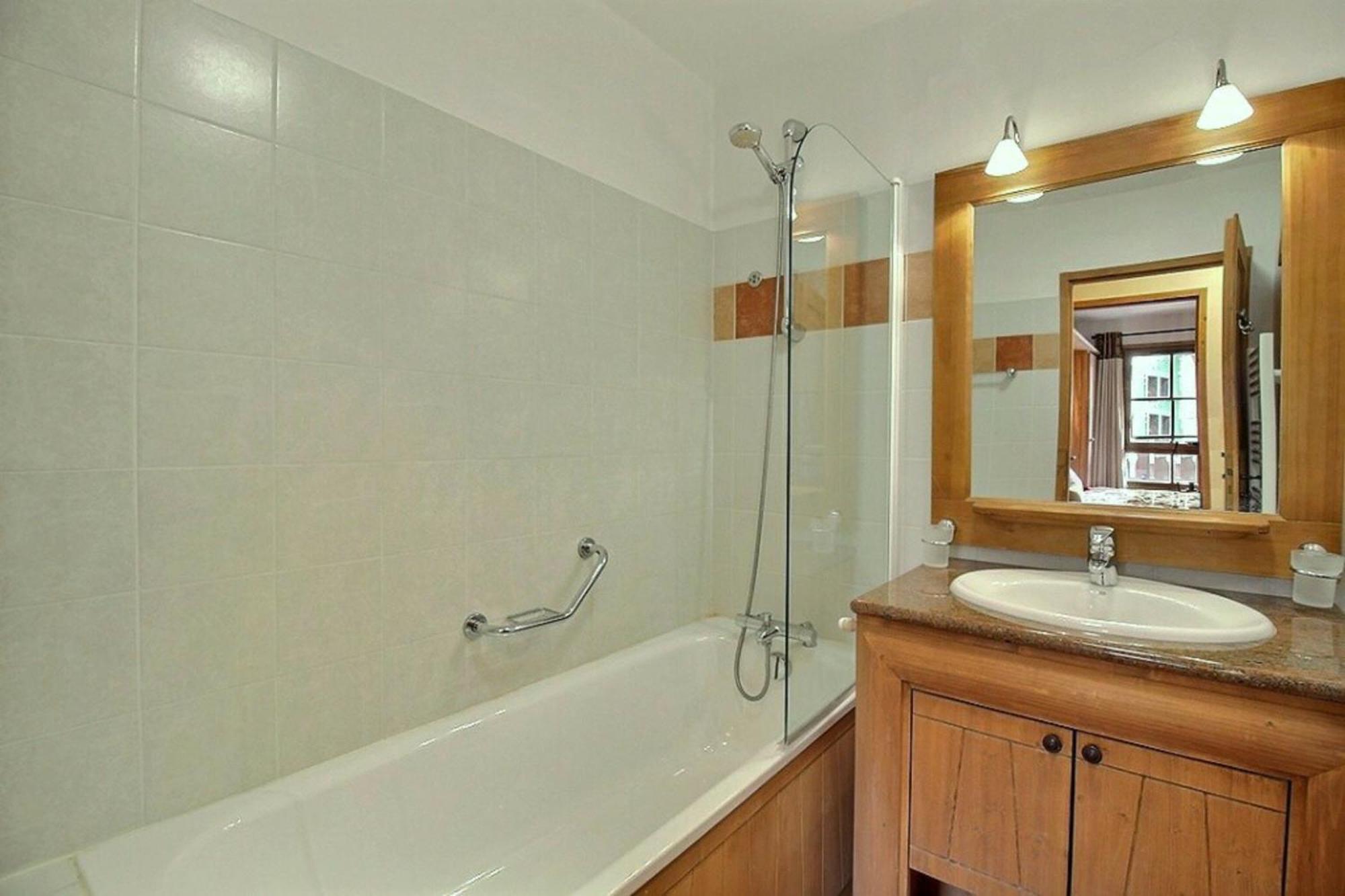 Arc 1950 - Appartement Moderne - Sauna Hammam Jacuzzi - 4 Personnes Les Arcs (Savoie) Exterior foto